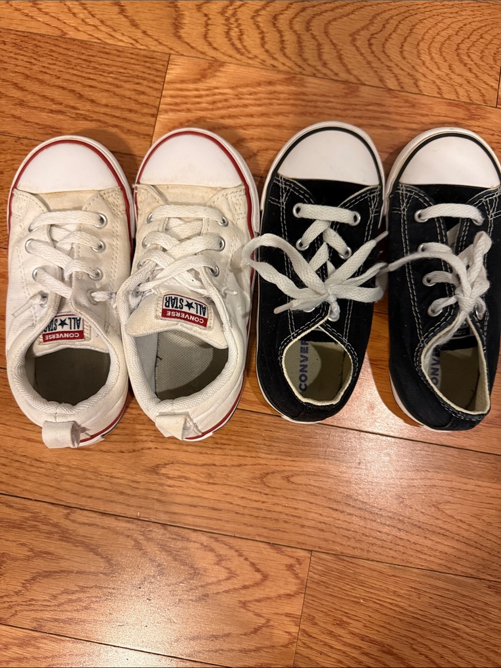 Converse Kids Low Top Sneakers in White/Red and Black/White (Pair)